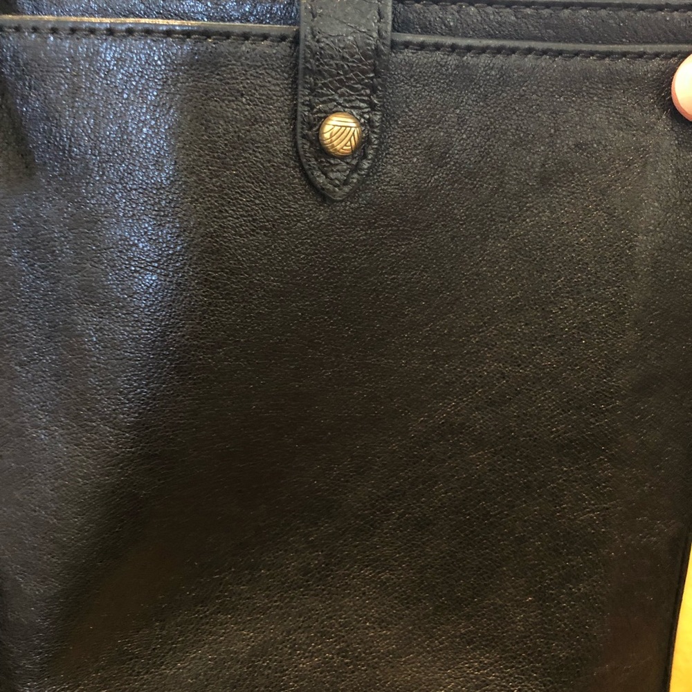 Lovely crossbody bag. - Picture 3 of 5